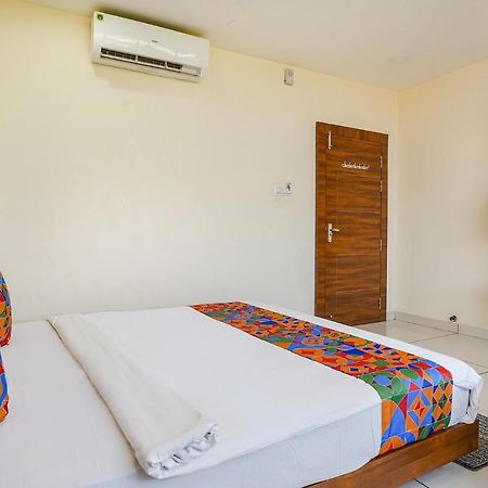 Fabhotel Sukh Vilas Индаур Экстерьер фото
