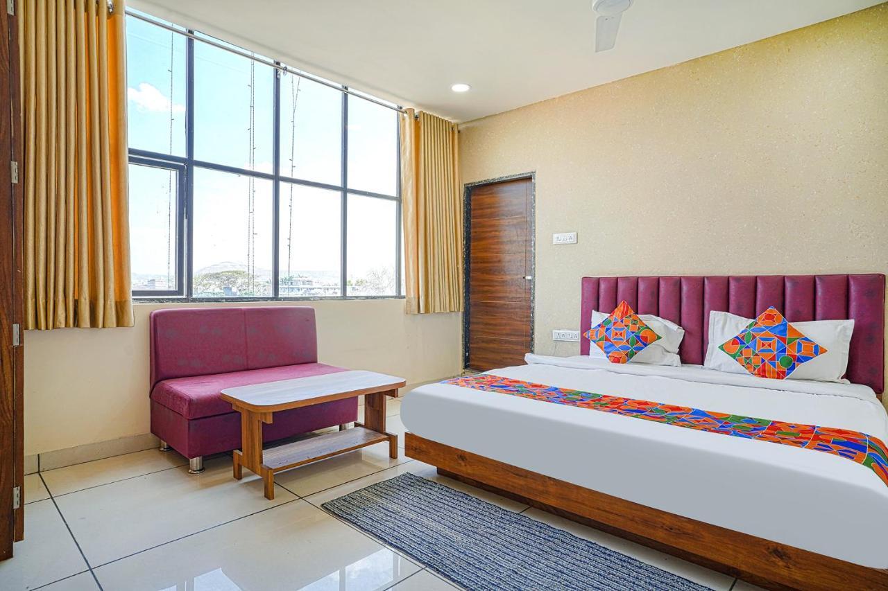 Fabhotel Sukh Vilas Индаур Экстерьер фото