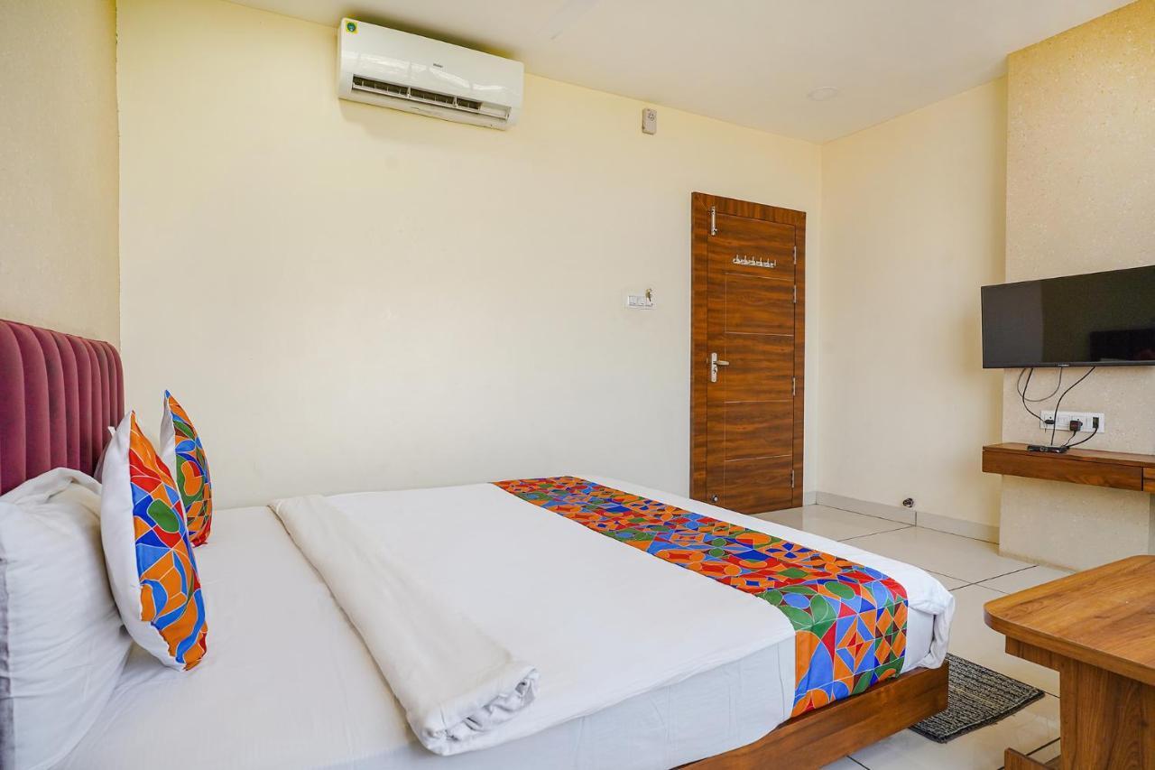 Fabhotel Sukh Vilas Индаур Экстерьер фото