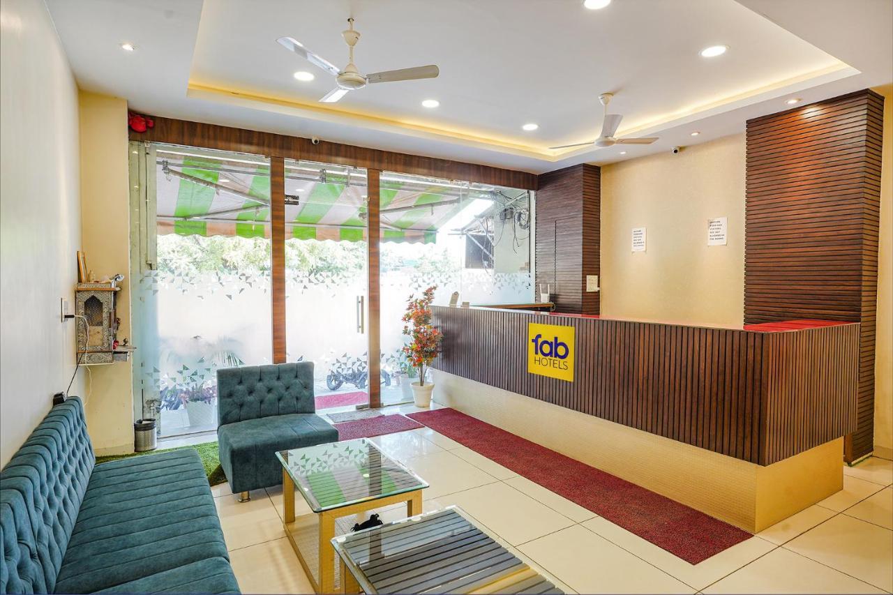 Fabhotel Sukh Vilas Индаур Экстерьер фото