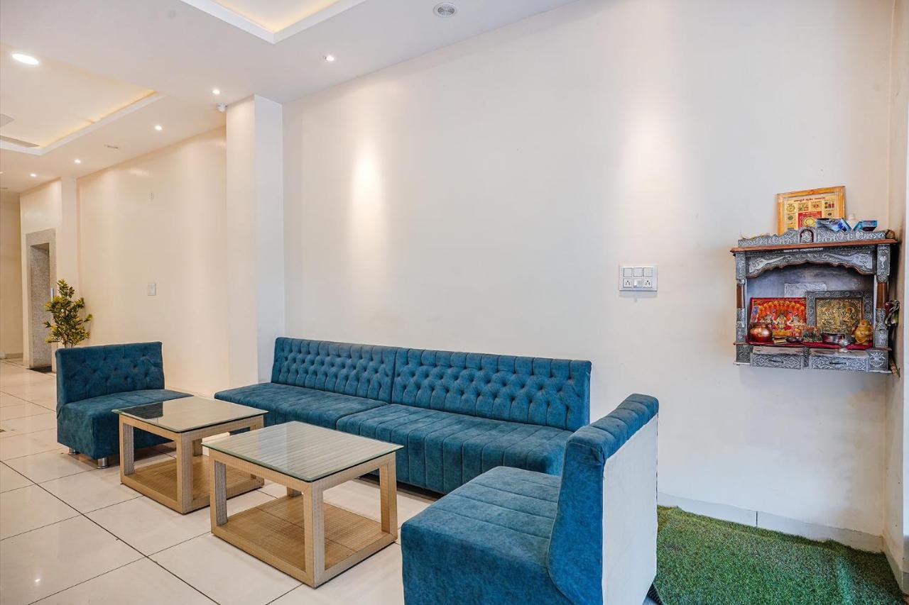 Fabhotel Sukh Vilas Индаур Экстерьер фото