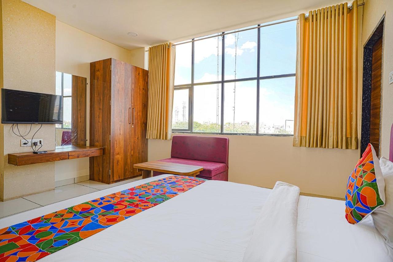 Fabhotel Sukh Vilas Индаур Экстерьер фото