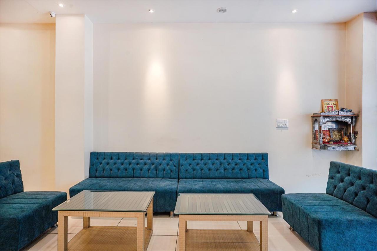 Fabhotel Sukh Vilas Индаур Экстерьер фото