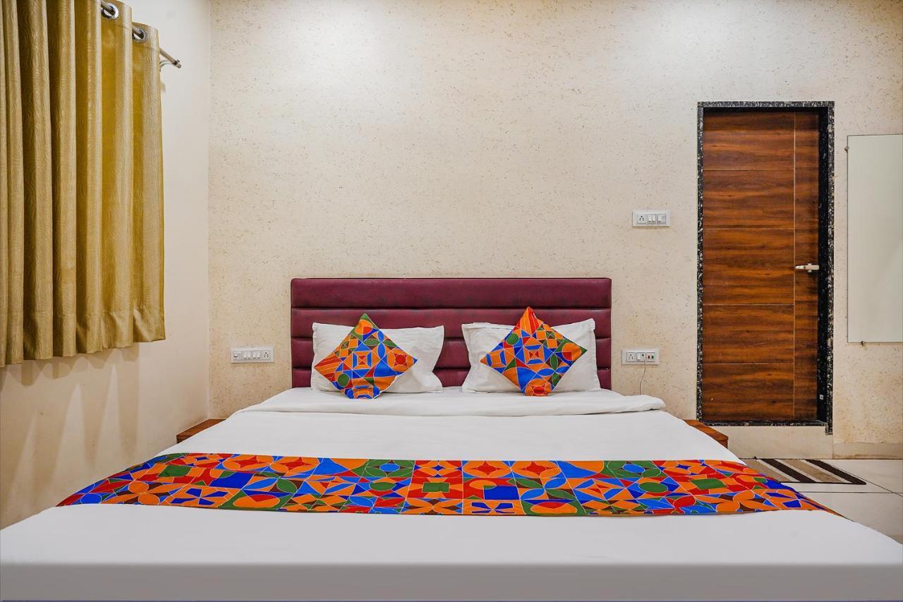 Fabhotel Sukh Vilas Индаур Экстерьер фото