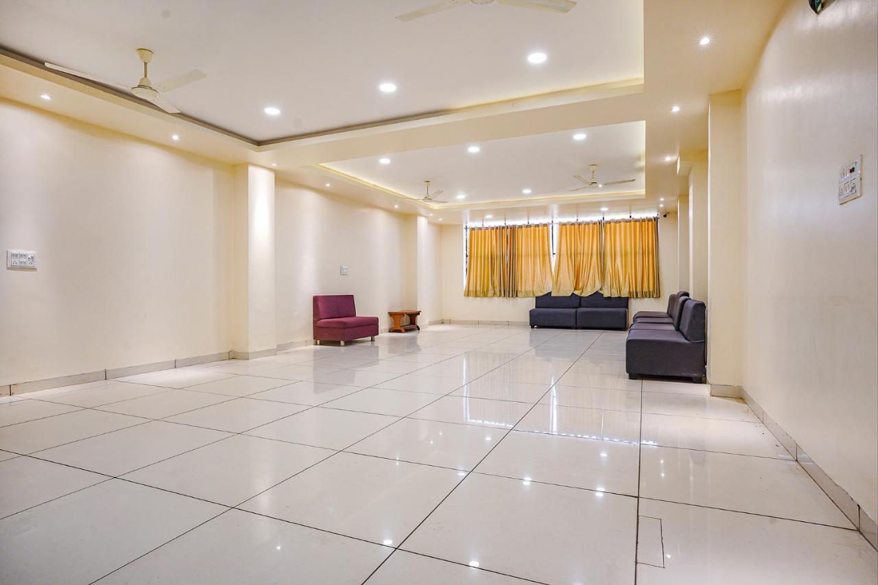 Fabhotel Sukh Vilas Индаур Экстерьер фото