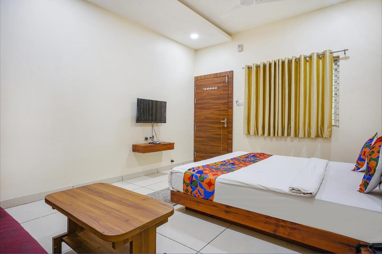 Fabhotel Sukh Vilas Индаур Экстерьер фото